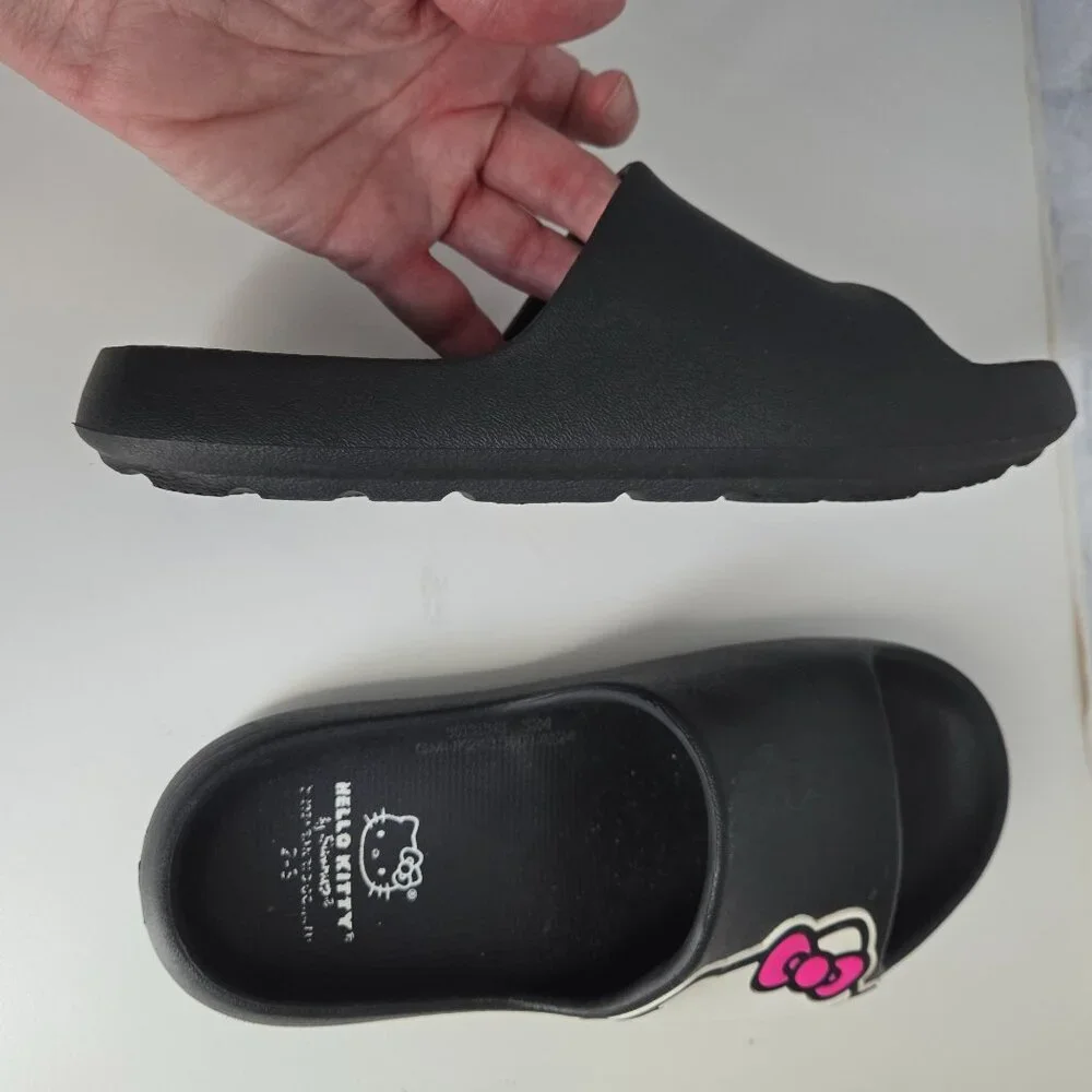 Hello Kitty Slides Girls‎ Size 2-3 Black Sanrio Outdoor Waterproof Non Marking